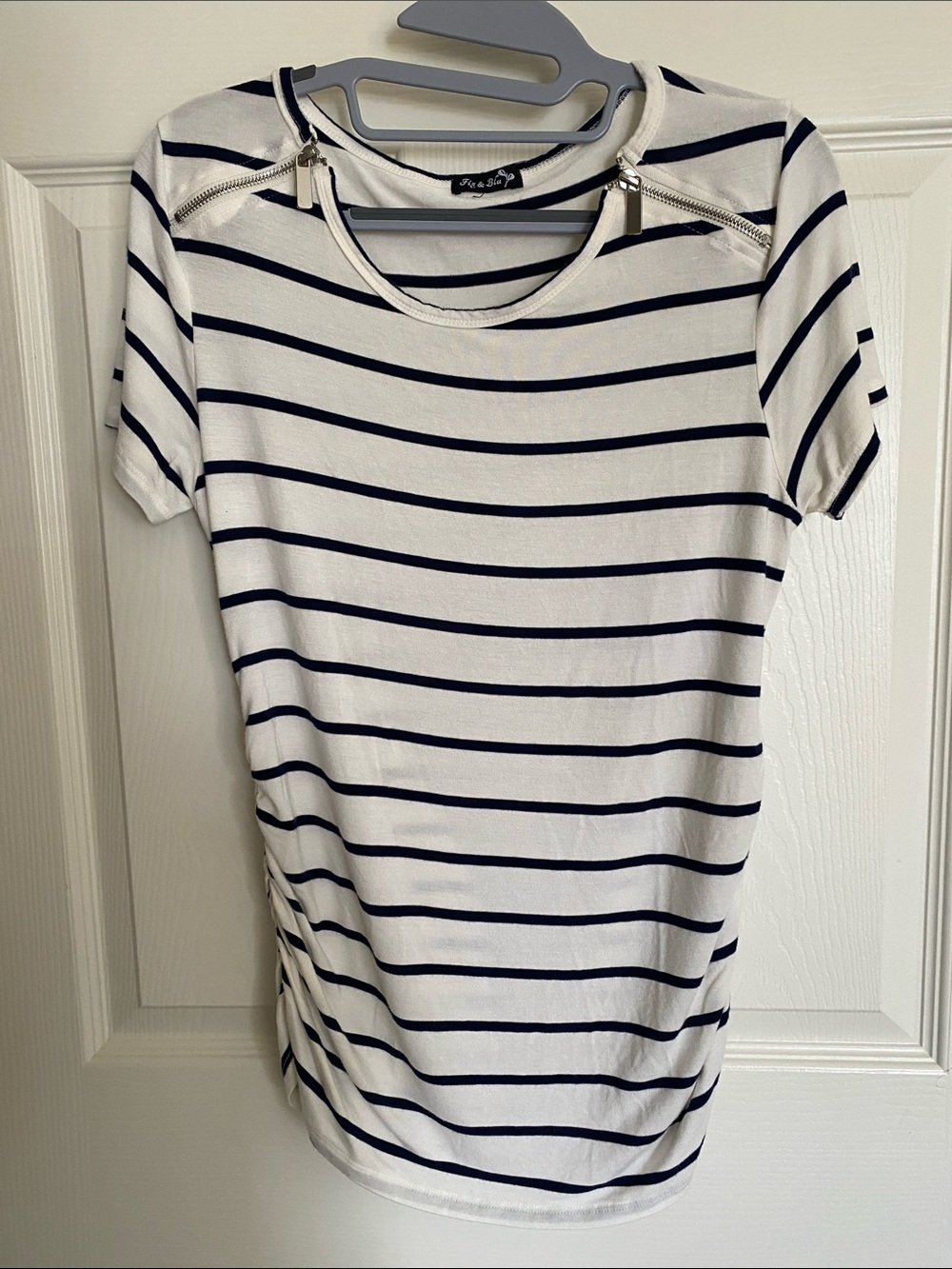 Striped Short-Sleeve Tee with Shoulder Zips - White/Navy - Unknown Brand